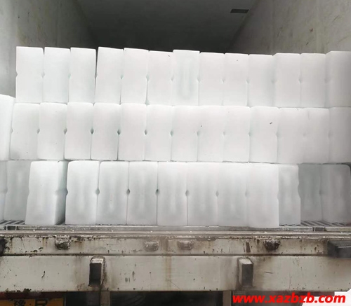 西安青青草精品视频冰块.jpg
